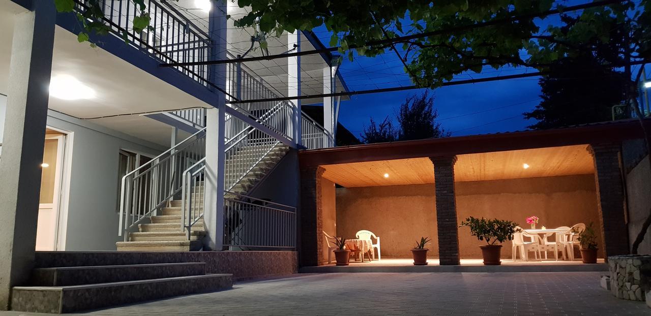 White House In Kakheti Eniseli Hotell Gremi Exteriör bild